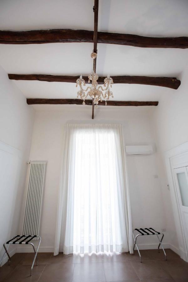 Domus Delia Luxury Apartment Naples Extérieur photo