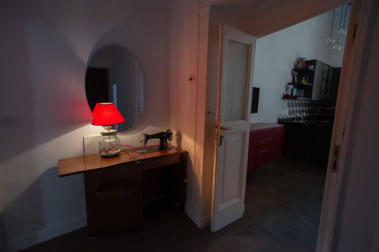 Domus Delia Luxury Apartment Naples Extérieur photo